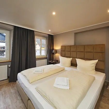 Winzerhaus Wehlener Sonnenuhr