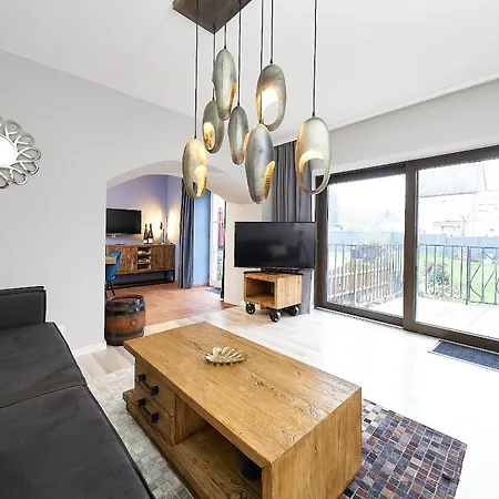 Landhaeuser Wehlener Sonnenuhr Mit Gartensauna Holiday home *