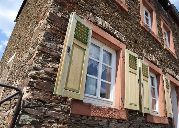 Winzerhaus Wehlener Sonnenuhr Casa de Férias