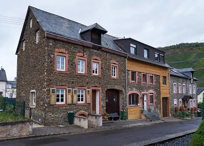 Winzerhaus Wehlener Sonnenuhr